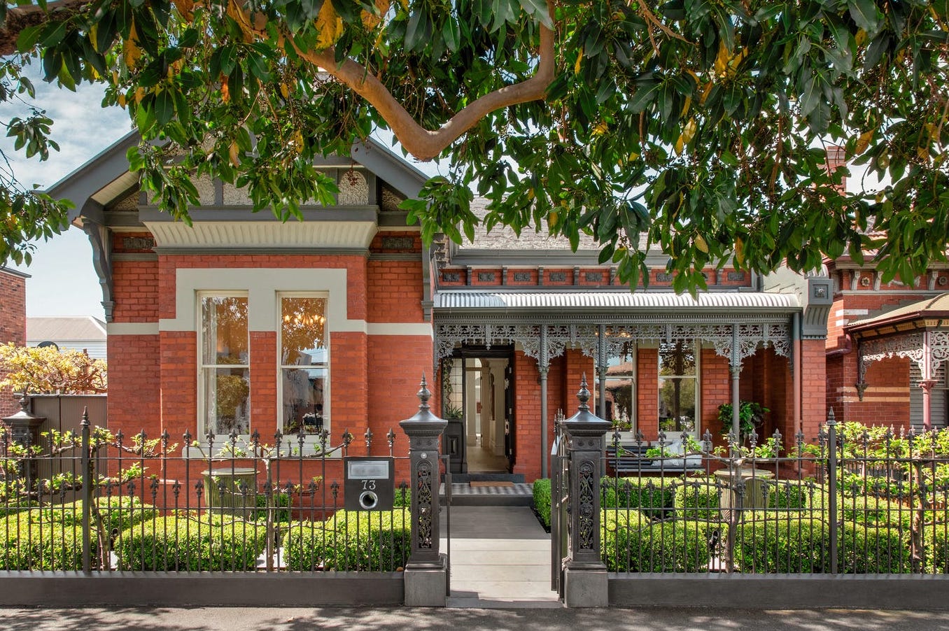 24 Linda Crescent, Hawthorn